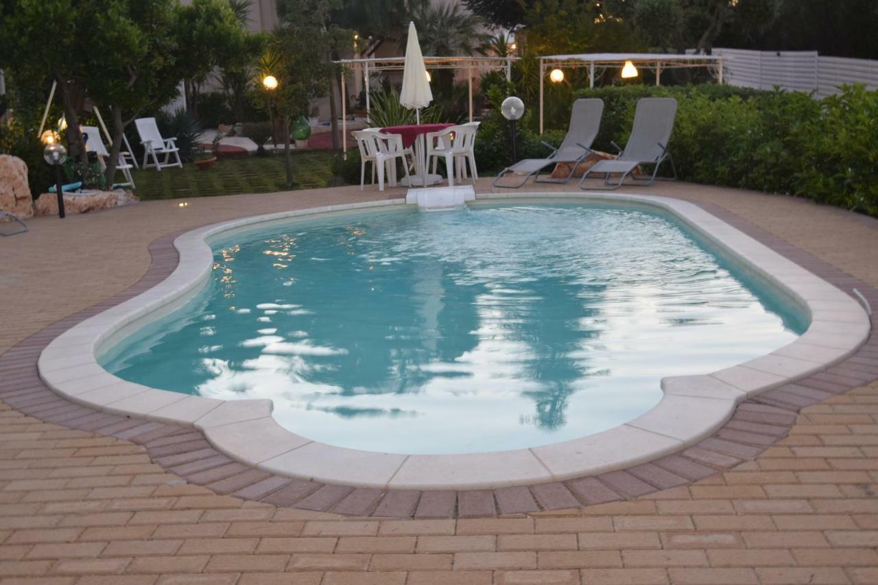 Villa Ottavia モノーポリ エクステリア 写真